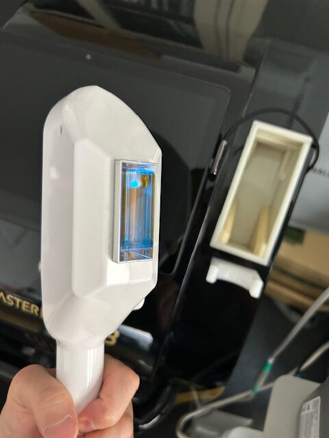 中古脱毛機 MASTERLIGHT V3（マスターライトV3)